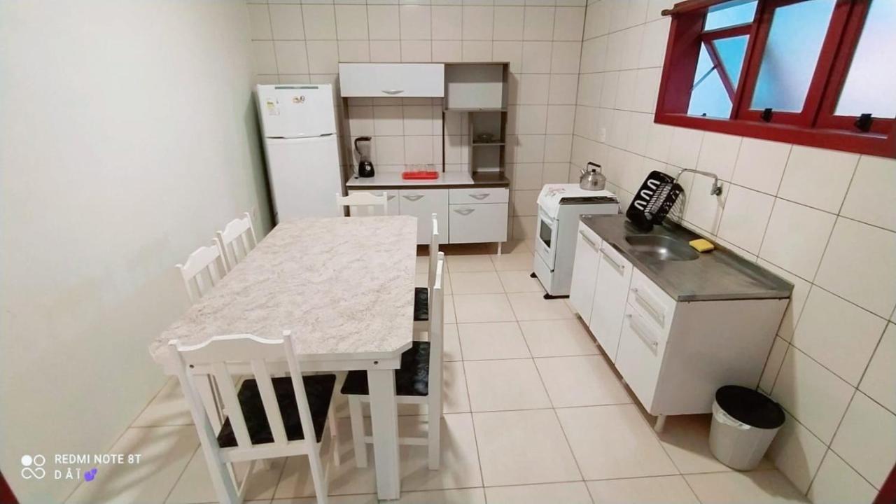 شقة Residencial Familia Milani 100 Metros Do Mar توريس المظهر الخارجي الصورة
