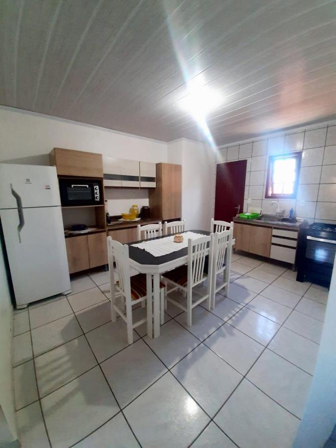 شقة Residencial Familia Milani 100 Metros Do Mar توريس المظهر الخارجي الصورة